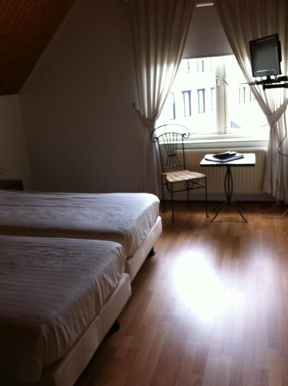 Hotel-Restaurant Krabbendam Someren Phòng bức ảnh